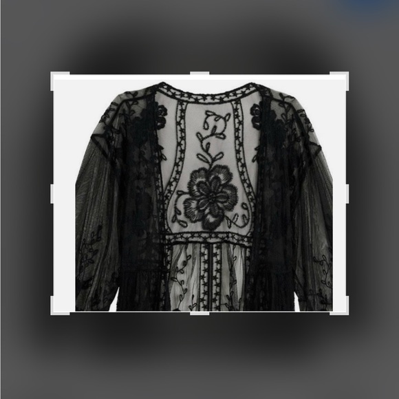 LC Lauren Conrad Black Lace Kimono - Picture 8 of 15